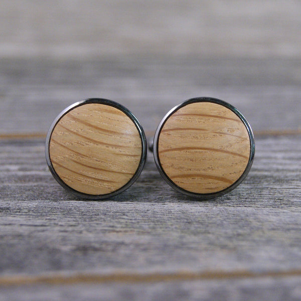 Cufflinks crafted from a Whiskey Barrel in Gunmetal Bezel