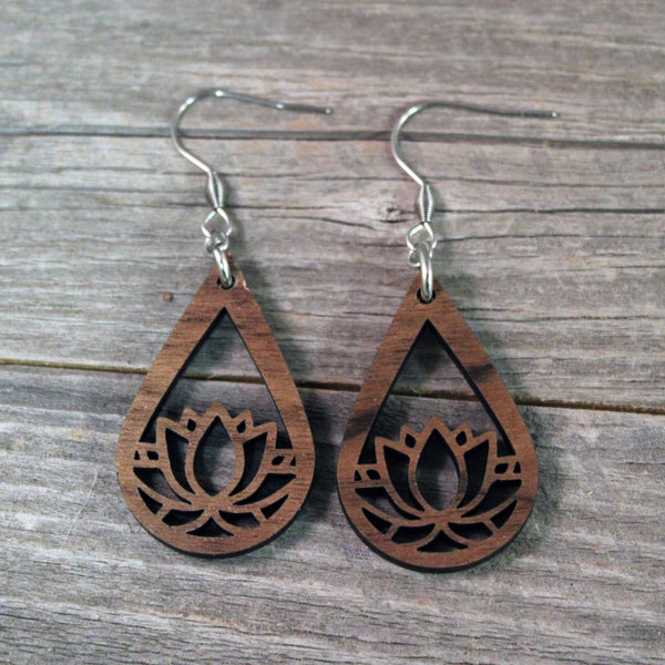 Wooden Lotus Flower Dangle Earrings / Bridesmaid Earrings / Teardrop Earrings / Lightweight Lotus Flower from Wood / Hypoallergenic