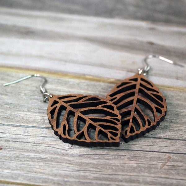 Wooden Earrings / Wooden Leaf Dangle Earrings / Bridesmaid Earrings / Leaf Earrings / Lightweight Nature Leaves from Wood / Hypoallergenic